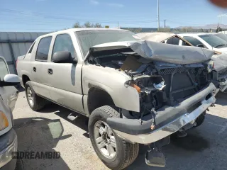 2004 Chevrolet Avalanche Z66 with VIN 3GNEC12T84G180542, listed as a Copart auction lot 45224895 with 189,709 mi miles and Salvage Title. Bid and sale history available at DreamBid. Image 4.