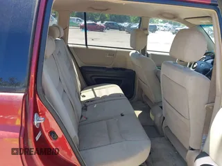 2002 Toyota Highlander z VIN JTEGD21A720026972, wystawiony jako IAAI lot #42335981 z przebiegiem 230 298 mil mil oraz . Historia ofert i sprzedaży dostępna na DreamBid. Obrazek 8.