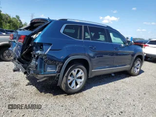 2018 Volkswagen Atlas SEL Premium z VIN 1V2NR2CA6JC577688, wystawiony jako Copart lot #60800465 z przebiegiem 82 841 mil mil oraz Szkoda całkowita • Salvage title. Historia ofert i sprzedaży dostępna na DreamBid. Obrazek 3.