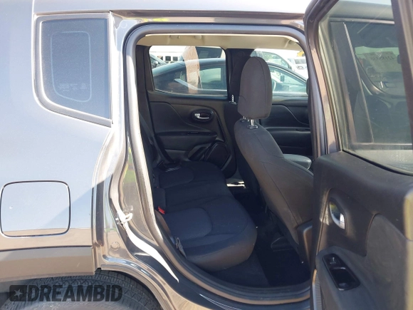 2022 Jeep Renegade Sport with VIN ZACNJDA13NPN49563, listed as a IAAI auction lot 42183338 with 17,945 mi miles and . Bid and sale history available at DreamBid. Image 8.