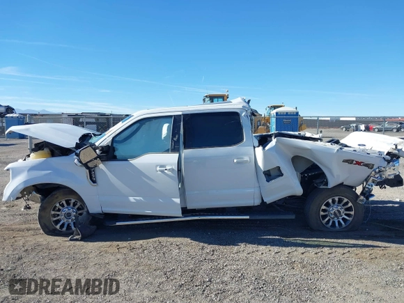 2020 Ford F-250 XL z VIN 1FT7W2B66LEC42311, wystawiony jako IAAI lot #41262022 z przebiegiem Nie podano mil oraz . Historia ofert i sprzedaży dostępna na DreamBid. Obrazek 13.