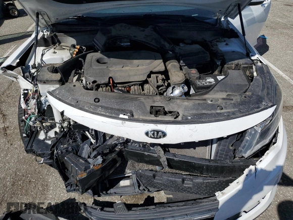 2016 Kia Optima EX with VIN 5XXGU4L38GG032526, listed as a Copart auction lot 49185415 with 135,961 mi miles and Salvage Title. Bid and sale history available at carsss.com. Image 11.