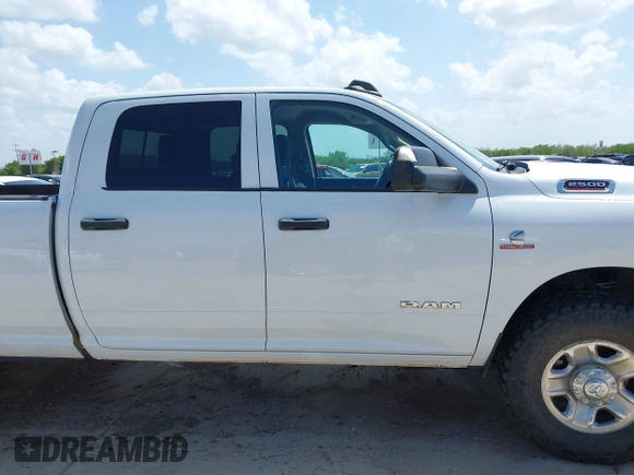 2019 Ram 2500 Tradesman with VIN 3C6UR5HLXKG621237, listed as a IAAI auction lot 42499165 with 79,899 mi miles and . Bid and sale history available at DreamBid. Image 13.