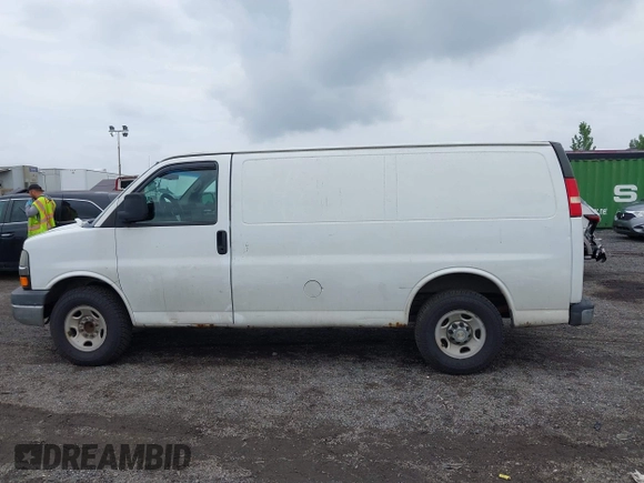 2013 Chevrolet Express Cargo с VIN 1GCWGFCA5D1105758, выставлен на аукционе IAAI как лот 42644553 с пробегом 209 801 миль миль и . История ставок и продаж доступна на DreamBid. Изображение 14.