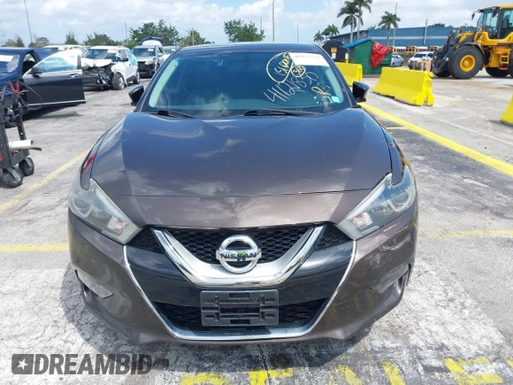 2016 Nissan Maxima SR with VIN 1N4AA6AP9GC405420, listed as a IAAI auction lot 41933739 with 59,680 mi miles and . Bid and sale history available at DreamBid. Image 12.