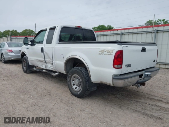 2001 Ford Super Duty F-250 XL with VIN 1FTNX21LX1EA76318, listed as a IAAI auction lot 41878833 with 191,897 mi miles. Bid and sale history available at carsss.com. Image 3.