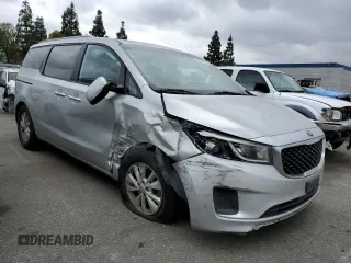 2015 Kia Sedona LX with VIN KNDMB5C17F6070646, listed as a Copart auction lot 56528444 with 231,095 mi miles and Salvage Title. Bid and sale history available at carsss.com. Image 4.