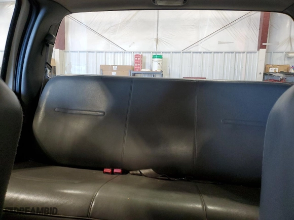 2003 Ford Super Duty F-250 XL with VIN 1FTNW21LX3ED26694, listed as a Copart auction lot 85975944 with 253,392 mi miles and Non Repairable. Bid and sale history available at carsss.com. Image 10.