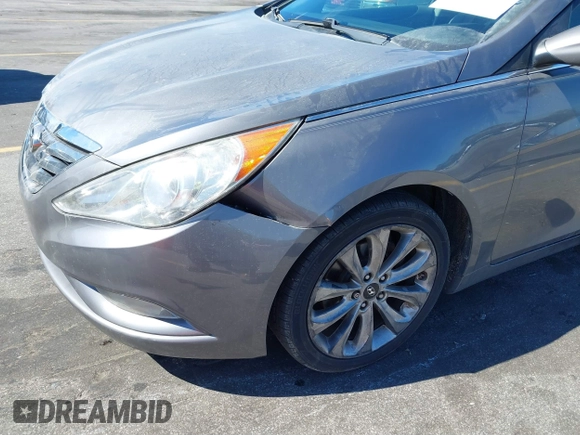 2011 Hyundai Sonata Limited with VIN 5NPEC4AB7BH292708, listed as a IAAI auction lot 41717277 with 191,137 mi miles and . Bid and sale history available at carsss.com. Image 6.