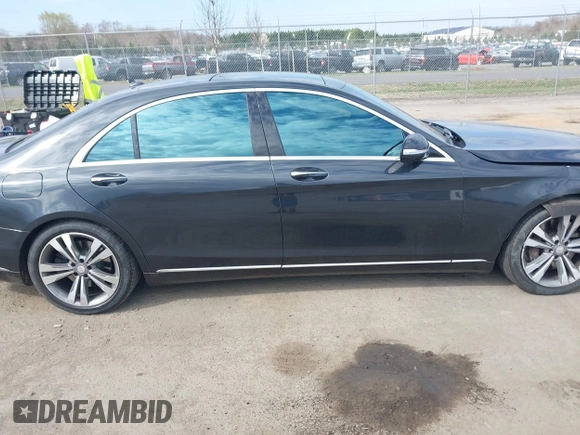 2015 Mercedes-Benz S 550 с VIN WDDUG8FB2FA178926, выставлен на аукционе IAAI как лот 41862601 с пробегом 103 586 миль миль и . История ставок и продаж доступна на DreamBid. Изображение 13.