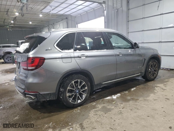 2018 BMW X5 xDrive40e iPerformance with VIN 5UXKT0C53J0W00793, listed as a Copart auction lot 42131925 with 87,928 mi miles and Salvage Title. Bid and sale history available at carsss.com. Image 3.