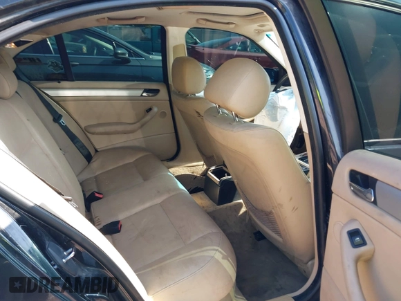 2004 BMW 3 Series 325i with VIN WBAEV33404KL63641, listed as a IAAI auction lot 42546413 with 205,775 mi miles and . Bid and sale history available at DreamBid. Image 8.