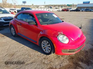 2015 Volkswagen Beetle Fleet Edition with VIN 3VWF17AT9FM627923, listed as a IAAI auction lot 41814791 with 94,647 mi miles and . Bid and sale history available at DreamBid. Image 1.