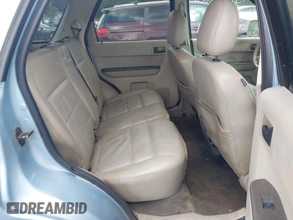 2008 Ford Escape Hybrid z VIN 1FMCU49H88KD98832, wystawiony jako IAAI lot #42656141 z przebiegiem 289 930 mil mil oraz . Historia ofert i sprzedaży dostępna na DreamBid. Obrazek 8.