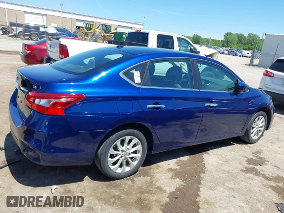 2018 Nissan Sentra SV z VIN 3N1AB7APXJY266879, wystawiony jako IAAI lot #42106571 z przebiegiem 140 050 mil mil oraz . Historia ofert i sprzedaży dostępna na DreamBid. Obrazek 14.