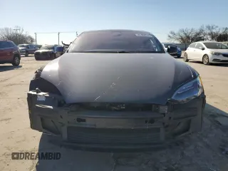 2020 Tesla Model S Long Range с VIN 5YJSA1E23LF366076, выставлен на аукционе Copart как лот 47466095 с пробегом 72 241 миль миль и Списание • Salvage title. История ставок и продаж доступна на DreamBid. Изображение 5.
