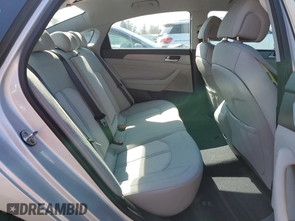 2016 Hyundai Sonata Hybrid SE with VIN KMHE24L1XGA025242, listed as a Copart auction lot 47191383 with 57,688 mi miles. Bid and sale history available at carsss.com. Image 11.