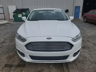 2016 Ford Fusion SE with VIN 3FA6P0H70GR218673, listed as a Copart auction lot 70370794 with 146,982 mi miles and Salvage Title. Bid and sale history available at DreamBid. Image 5.