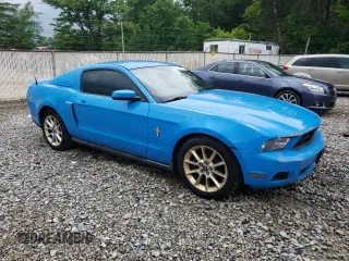 2010 Ford Mustang V6 with VIN 1ZVBP8AN6A5124529, listed as a Copart auction lot 61351535 with 148,094 mi miles and Clean title. Bid and sale history available at DreamBid. Image 4.