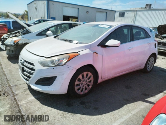2016 Hyundai Elantra GT with VIN KMHD35LH1GU264415, listed as a Copart auction lot 66244884 with 104,293 mi miles and Clean Title. Bid and sale history available at carsss.com. Image 1.