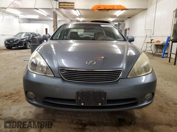 2005 Lexus ES 350 with VIN JTHBA30G555126724, listed as a Copart auction lot 51934415 with 182,070 mi miles and Salvage Title. Bid and sale history available at DreamBid. Image 5.