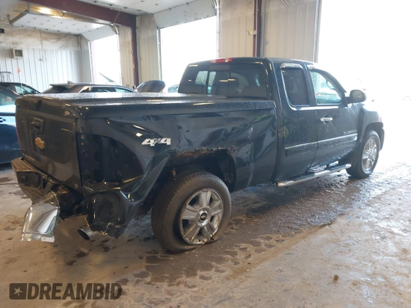 2013 Chevrolet Silverado 1500 with VIN 1GCRKSE27DZ346393, listed as a IAAI auction lot 41726306 with 73,033 mi miles and . Bid and sale history available at DreamBid. Image 4.
