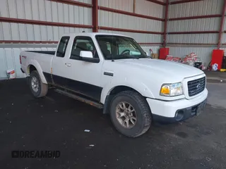 2009 Ford Ranger XLT z VIN 1FTZR45E09PA19631, wystawiony jako IAAI lot #42544556 z przebiegiem 167 481 mil mil oraz . Historia ofert i sprzedaży dostępna na DreamBid. Obrazek 1.