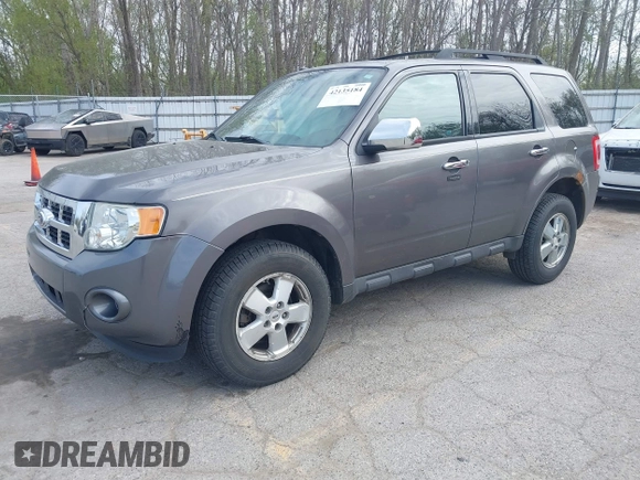 2012 Ford Escape XLT z VIN 1FMCU0D76CKB89914, wystawiony jako IAAI lot #42135184 z przebiegiem 193 345 mil mil oraz . Historia ofert i sprzedaży dostępna na DreamBid. Obrazek 2.