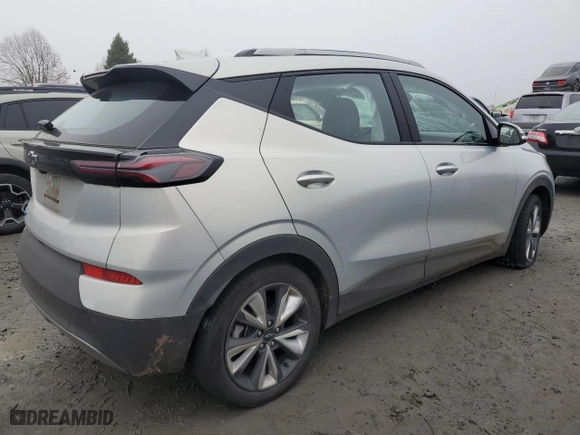 2023 Chevrolet Bolt EUV LT with VIN 1G1FY6S0XP4107197, listed as a Copart auction lot 88240045 with 31,187 mi miles and Salvage Title. Bid and sale history available at carsss.com. Image 3.