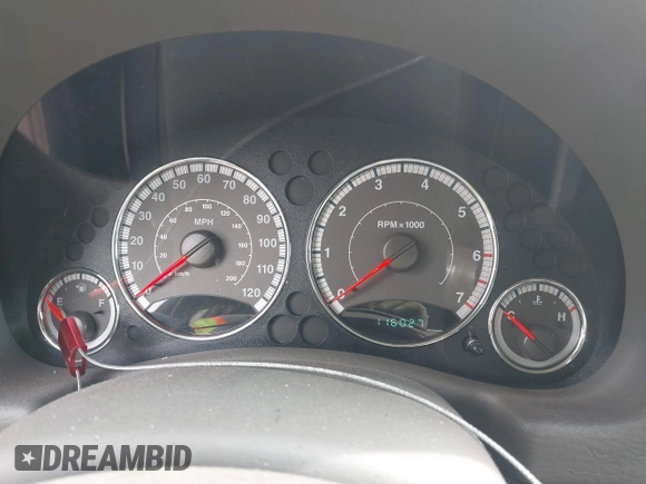 2005 Jeep Liberty Limited z VIN 1J4GK58K05W593417, wystawiony jako IAAI lot #41811582 z przebiegiem 116 027 mil mil oraz . Historia ofert i sprzedaży dostępna na DreamBid. Obrazek 7.