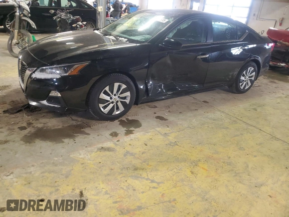 2019 Nissan Altima 2.5 S with VIN 1N4BL4BV4KN328372, listed as a Copart auction lot 45652515 with 175,090 mi miles and Non Repairable. Bid and sale history available at carsss.com. Image 1.