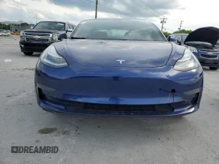 2020 Tesla Model 3 Standard Range Plus z VIN 5YJ3E1EA0LF631066, wystawiony jako Copart lot #54430555 z przebiegiem 94 650 mil mil oraz Szkoda całkowita • Salvage title. Historia ofert i sprzedaży dostępna na DreamBid. Obrazek 5.
