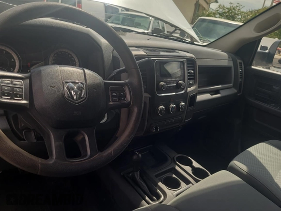 2018 Ram 2500 Tradesman with VIN 3C6UR5HL4JG287673, listed as a Copart auction lot 61835125 with 155,340 mi miles and Clean title. Bid and sale history available at DreamBid. Image 9.
