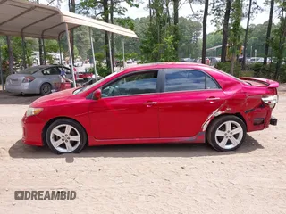 2013 Toyota Corolla L with VIN 2T1BU4EE0DC040504, listed as a IAAI auction lot 42142702 with 102,459 mi miles. Bid and sale history available at carsss.com. Image 15.