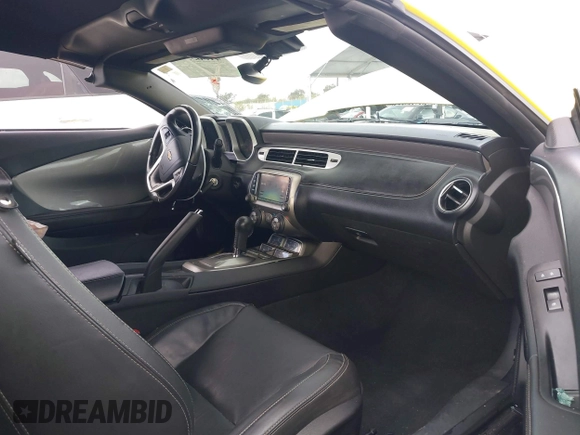 2015 Chevrolet Camaro LT with VIN 2G1FF3D3XF9207176, listed as a IAAI auction lot 41583330 with 96,753 mi miles. Bid and sale history available at carsss.com. Image 5.