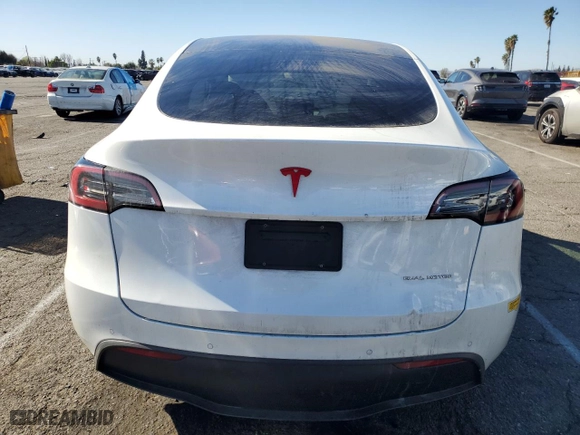 2022 Tesla Model Y Long Range with VIN 7SAYGDEE2NF446320, listed as a Copart auction lot 42357275 with 46,920 mi miles and Salvage Title. Bid and sale history available at carsss.com. Image 6.