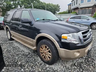 2014 Ford Expedition Max XLT z VIN 1FMJK1J53EEF30578, wystawiony jako Copart lot #63036425 z przebiegiem 202 490 mil mil oraz Czysty tytuł • Clean title. Historia ofert i sprzedaży dostępna na DreamBid. Obrazek 4.