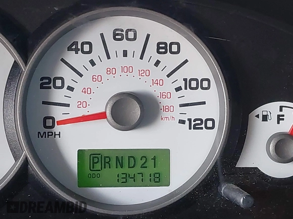 2006 Ford Escape XLT with VIN 1FMYU93126KB18365, listed as a IAAI auction lot 41889706 with 134,718 mi miles. Bid and sale history available at carsss.com. Image 15.