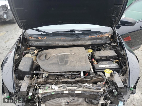 2017 Jeep Cherokee Sport z VIN 1C4PJLAS9HW573906, wystawiony jako Copart lot #87459584 z przebiegiem 73 501 mil mil oraz Szkoda całkowita • Salvage title. Historia ofert i sprzedaży dostępna na DreamBid. Obrazek 12.