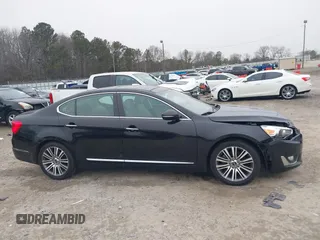 2015 Kia Cadenza Premium with VIN KNALN4D70F5177461, listed as a IAAI auction lot 41382190 with 214,538 mi miles. Bid and sale history available at carsss.com. Image 13.