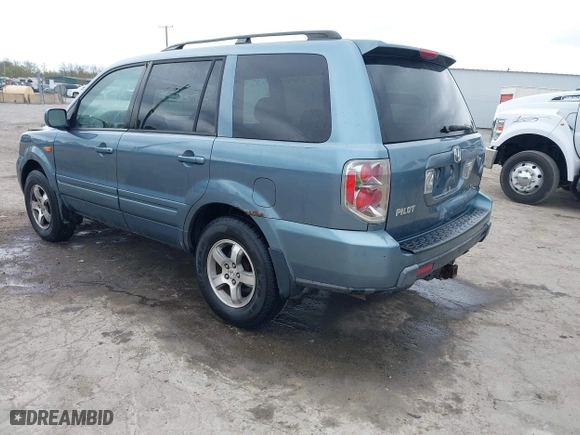 2006 Honda Pilot EX with VIN 2HKYF18486H529772, listed as a IAAI auction lot 41942985 with 182,872 mi miles. Bid and sale history available at carsss.com. Image 3.