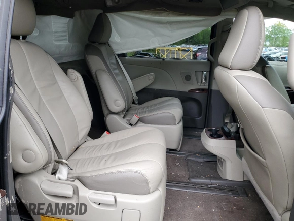 2014 Toyota Sienna Limited with VIN 5TDDK3DC0ES074864, listed as a Copart auction lot 55680115 with Not provided miles and Salvage title. Bid and sale history available at DreamBid. Image 11.