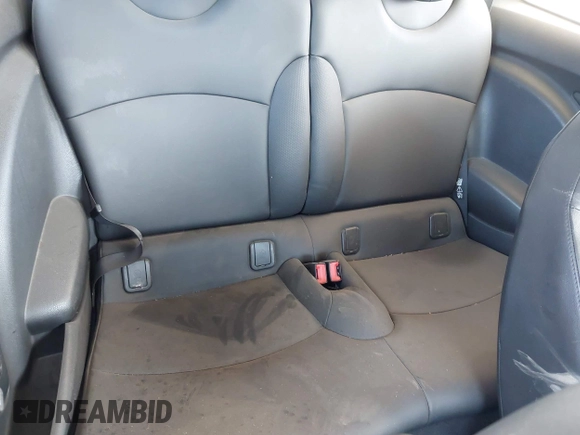 2011 MINI Hardtop S с VIN WMWSV3C56BTY15109, выставлен на аукционе IAAI как лот 42506082 с пробегом 93 443 миль миль и . История ставок и продаж доступна на DreamBid. Изображение 8.