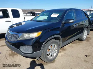 2012 Kia Sorento LX with VIN 5XYKT4A19CG233730, listed as a IAAI auction lot 41698288 with 235,059 mi miles. Bid and sale history available at carsss.com. Image 2.