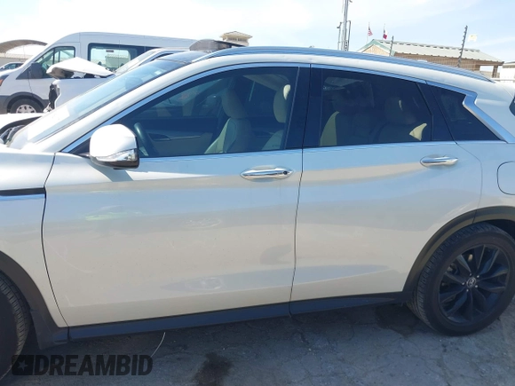 2019 Infiniti QX50 Essential with VIN 3PCAJ5M14KF119529, listed as a IAAI auction lot 42029337 with 88,844 mi miles and . Bid and sale history available at DreamBid. Image 14.