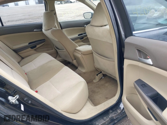 2008 Honda Accord LX z VIN 1HGCP26348A081162, wystawiony jako IAAI lot #42082787 z przebiegiem 164 805 mil mil oraz . Historia ofert i sprzedaży dostępna na DreamBid. Obrazek 8.