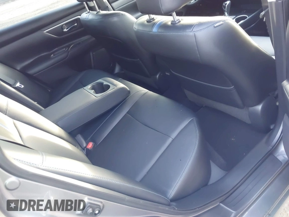 2018 Nissan Altima SV with VIN 1N4AL3APXJC296000, listed as a IAAI auction lot 41136829 with 53,975 mi miles and . Bid and sale history available at carsss.com. Image 8.
