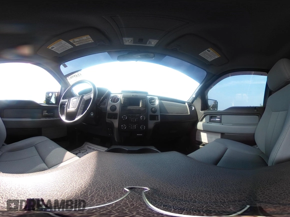 2014 Ford F-150 XL z VIN 1FTFX1ET1EKF44386, wystawiony jako IAAI lot #42459023 z przebiegiem 104 666 mil mil oraz . Historia ofert i sprzedaży dostępna na DreamBid. Obrazek 20.