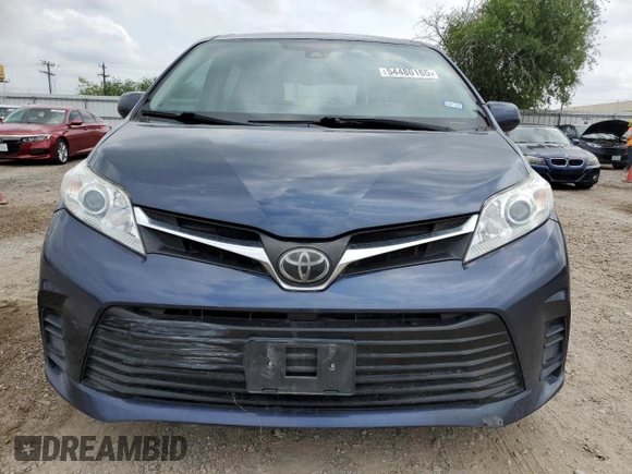 2019 Toyota Sienna LE Auto Access Seat with VIN 5TDKZ3DC1KS008614, listed as a Copart auction lot 54480165 with 114,320 mi miles and Salvage title. Bid and sale history available at DreamBid. Image 5.