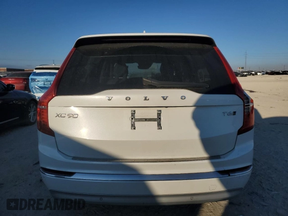 2022 Volvo XC90 Inscription with VIN YV4A221L2N1827855, listed as a Copart auction lot 41870335 with 29,792 mi miles and Salvage title. Bid and sale history available at DreamBid. Image 6.